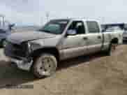 2001 Chevrolet Silverado 1500HD LS с VIN 1GCGK13U91F139975, выставлен на аукционе Copart как лот 76760394 с пробегом Не указан миль и Чистый • Clean title. История ставок и продаж доступна на DreamBid. Изображение 1.