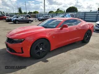2020 Chevrolet Camaro 1LT с VIN 1G1FA1RS6L0109951, выставлен на аукционе Copart как лот 71008535 с пробегом 49 639 миль миль и Чистый • Clean title. История ставок и продаж доступна на DreamBid. Изображение 1.