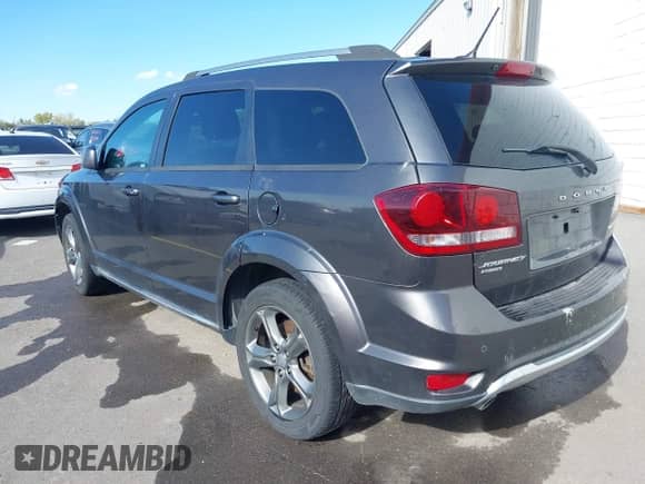 2017 Dodge Journey Crossroad Plus with VIN 3C4PDDGG4HT578761, listed as a IAAI auction lot 43349153 with 136,659 mi miles and . Bid and sale history available at DreamBid. Image 3.