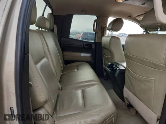 2007 Toyota Tundra SR5 z VIN 5TFRT54117X005563, wystawiony jako Copart lot #86806155 z przebiegiem 271 621 mil mil oraz Szkoda całkowita • Salvage title. Historia ofert i sprzedaży dostępna na DreamBid. Obrazek 10.