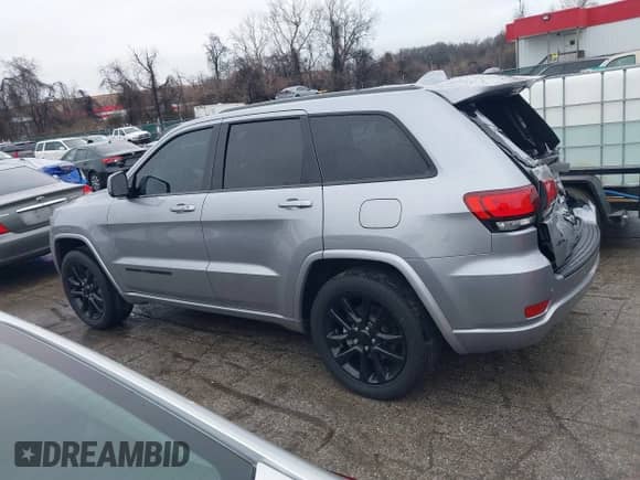 2021 Jeep Grand Cherokee Laredo E z VIN 1C4RJFAGXMC691156, wystawiony jako IAAI lot #41520008 z przebiegiem 58 118 mil mil oraz . Historia ofert i sprzedaży dostępna na DreamBid. Obrazek 14.