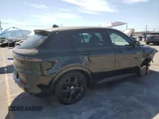 2024 Dodge Hornet R/T Plus z VIN ZACPDFDW2R3A23864, wystawiony jako Copart lot #70869945 z przebiegiem 9 011 mil mil oraz Szkoda całkowita • Salvage title. Historia ofert i sprzedaży dostępna na DreamBid. Obrazek 3.