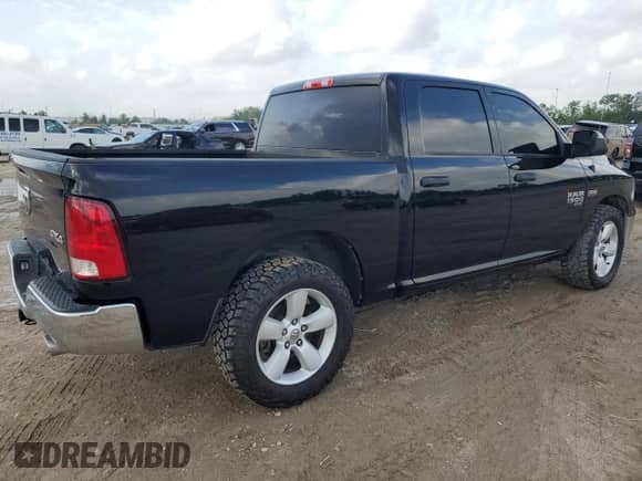 2022 Ram 1500 Tradesman z VIN 3C6RR7KT1NG284830, wystawiony jako Copart lot #54355645 z przebiegiem 44 367 mil mil oraz Szkoda całkowita • Salvage title. Historia ofert i sprzedaży dostępna na DreamBid. Obrazek 3.