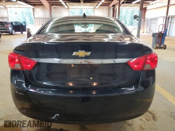 2018 Chevrolet Impala LS z VIN 2G11Z5SA5J9101337, wystawiony jako Copart lot #81935365 z przebiegiem 160 862 mil mil oraz Szkoda całkowita • Salvage title. Historia ofert i sprzedaży dostępna na DreamBid. Obrazek 6.
