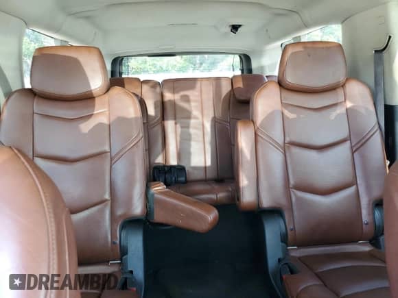 2015 Cadillac Escalade ESV Premium с VIN 1GYS3TKJ0FR531222, выставлен на аукционе Copart как лот 64176985 с пробегом 72 622 миль миль и Списание • Salvage title. История ставок и продаж доступна на DreamBid. Изображение 10.