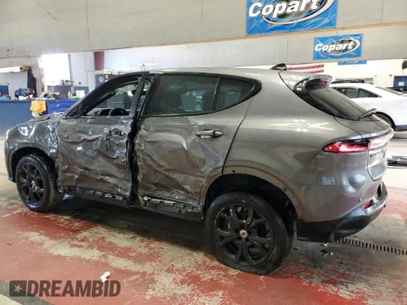 2024 Dodge Hornet GT z VIN ZACNDFAN1R3A40965, wystawiony jako Copart lot #49469955 z przebiegiem 1 233 mil mil oraz Szkoda całkowita • Salvage title. Historia ofert i sprzedaży dostępna na DreamBid. Obrazek 2.