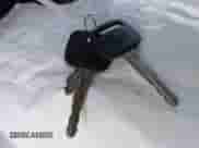 2001 Toyota Camry LE z VIN 4T1BG22K31U043493, wystawiony jako IAAI lot #42986379 z przebiegiem 213 223 mil mil oraz . Historia ofert i sprzedaży dostępna na DreamBid. Obrazek 11.