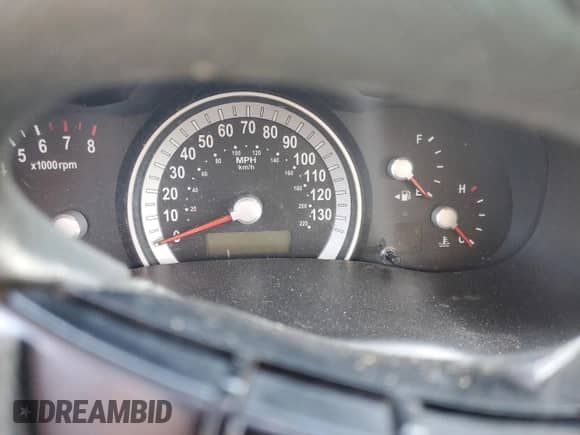 2008 Hyundai Entourage GLS с VIN KNDMC233886052544, выставлен на аукционе Copart как лот 65808295 с пробегом Не указан миль и Списание • Salvage title. История ставок и продаж доступна на DreamBid. Изображение 9.