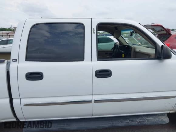 2006 GMC Sierra 1500 SLT with VIN 2GTEK13T961125359, listed as a IAAI auction lot 42292003 with 133,238 mi miles and . Bid and sale history available at DreamBid. Image 14.