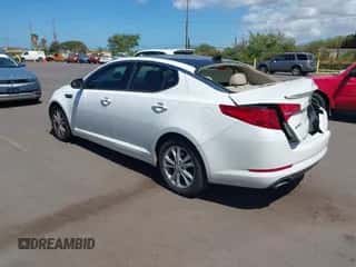 2013 KIA OPTIMA с VIN SXXGN4A75DG170636, выставлен на аукционе IAAI как лот 43096697 с пробегом 83 396 миль миль и . История ставок и продаж доступна на DreamBid. Изображение 3.
