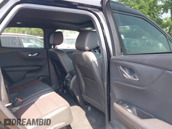 2021 Chevrolet Blazer RS с VIN 3GNKBKRS7MS568335, выставлен на аукционе IAAI как лот 42446021 с пробегом 75 895 миль миль и . История ставок и продаж доступна на DreamBid. Изображение 8.