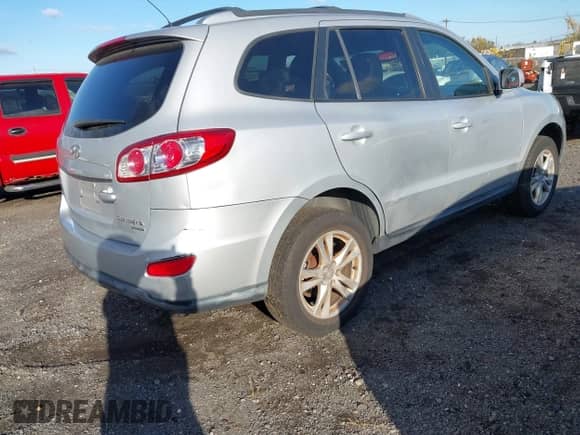 2010 Hyundai Santa Fe SE с VIN 5NMSHDAG2AH354611, выставлен на аукционе IAAI как лот 43519422 с пробегом 112 503 миль миль и . История ставок и продаж доступна на DreamBid. Изображение 4.