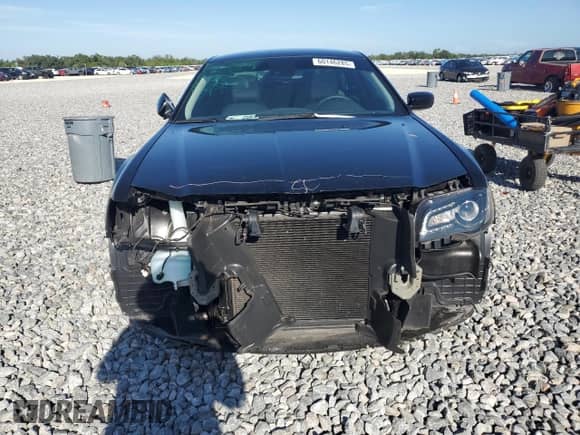 2023 Chrysler 300 Touring z VIN 2C3CCAAG9PH676754, wystawiony jako Copart lot #60146285 z przebiegiem 13 902 mil mil oraz Szkoda całkowita • Salvage title. Historia ofert i sprzedaży dostępna na DreamBid. Obrazek 5.