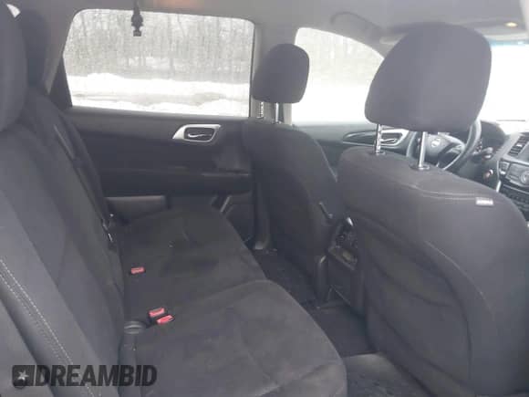 2013 Nissan Pathfinder SV with VIN 5N1AR2MM6DC670669, listed as a IAAI auction lot 41727260 with 186,112 mi miles and . Bid and sale history available at DreamBid. Image 8.