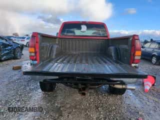 2000 Chevrolet Silverado 2500 LS с VIN 1GCGK29U0YE414906, выставлен на аукционе Copart как лот 86576724 с пробегом 338 132 миль миль и Списание • Salvage title. История ставок и продаж доступна на DreamBid. Изображение 6.