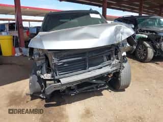 2023 Chevrolet Suburban RST с VIN 1GNSKEKD9PR132106, выставлен на аукционе IAAI как лот 43208174 с пробегом 55 647 миль миль и . История ставок и продаж доступна на DreamBid. Изображение 6.