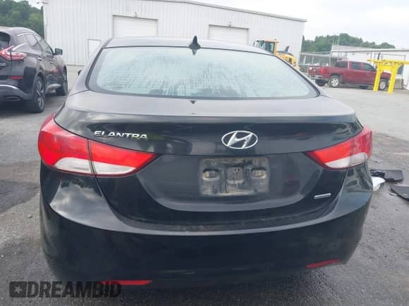 2011 Hyundai Elantra Limited z VIN KMHDH4AEXBU096139, wystawiony jako IAAI lot #42698468 z przebiegiem Nie podano mil oraz . Historia ofert i sprzedaży dostępna na DreamBid. Obrazek 16.