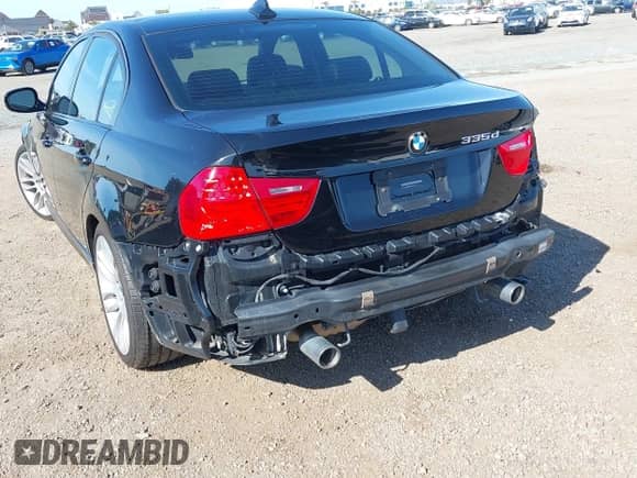 2010 BMW 3 Series 335d с VIN WBAPN7C52AA779197, выставлен на аукционе IAAI как лот 41776749 с пробегом 138 524 миль миль и . История ставок и продаж доступна на DreamBid. Изображение 6.