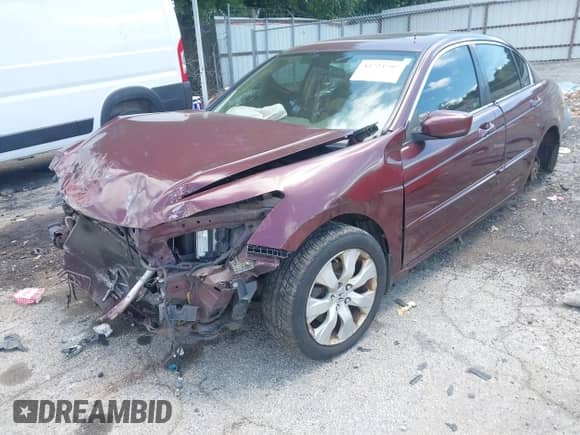 2008 Honda Accord EX с VIN JHMCP26788C079287, выставлен на аукционе IAAI как лот 42723797 с пробегом 212 550 миль миль и . История ставок и продаж доступна на DreamBid. Изображение 2.