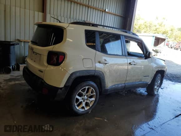 2017 Jeep Renegade Latitude с VIN ZACCJBBB6HPG02413, выставлен на аукционе Copart как лот 80351885 с пробегом Не указан миль и Списание • Salvage title. История ставок и продаж доступна на DreamBid. Изображение 3.