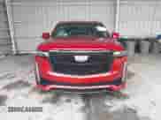 2023 Cadillac Escalade 4WD Sport z VIN 1GYS4FKLXPR327898, wystawiony jako IAAI lot #41420214 z przebiegiem 11 960 mil mil oraz . Historia ofert i sprzedaży dostępna na DreamBid. Obrazek 12.