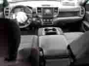 2024 Ram 1500 Tradesman z VIN 1C6RRFGG7RN180927, wystawiony jako Copart lot #80667445 z przebiegiem 4 396 mil mil oraz Czysty tytuł • Clean title. Historia ofert i sprzedaży dostępna na DreamBid. Obrazek 8.