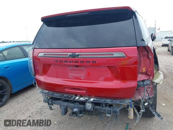 2022 Chevrolet Suburban Z71 с VIN 1GNSKDKDXNR127651, выставлен на аукционе IAAI как лот 42893918 с пробегом 87 684 миль миль и . История ставок и продаж доступна на DreamBid. Изображение 17.