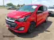 2021 Chevrolet Spark LS z VIN KL8CB6SA3MC709034, wystawiony jako IAAI lot #42955413 z przebiegiem 96 913 mil mil oraz . Historia ofert i sprzedaży dostępna na DreamBid. Obrazek 2.