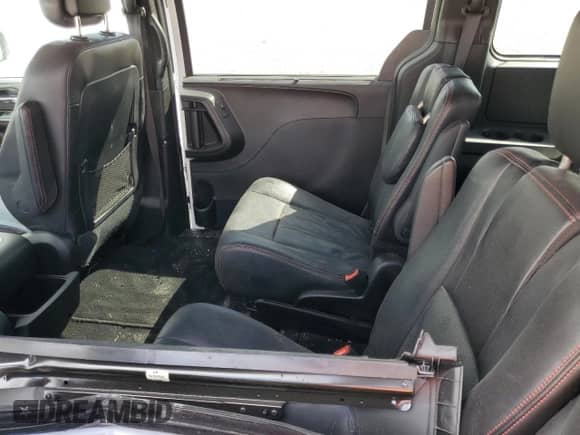 2019 Dodge Grand Caravan GT with VIN 2C4RDGEG4KR620045, listed as a Copart auction lot 87004825 with 83,315 mi miles and Non repairable. Bid and sale history available at DreamBid. Image 11.