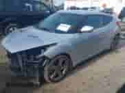 2013 Hyundai Veloster Turbo с VIN KMHTC6AE4DU157798, выставлен на аукционе IAAI как лот 42001561 с пробегом 163 370 миль миль и . История ставок и продаж доступна на DreamBid. Изображение 18.