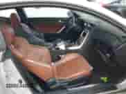 2010 Hyundai Genesis Coupe Grand Touring с VIN KMHHU6KH6AU025181, выставлен на аукционе IAAI как лот 41648470 с пробегом Не указан миль и . История ставок и продаж доступна на DreamBid. Изображение 5.