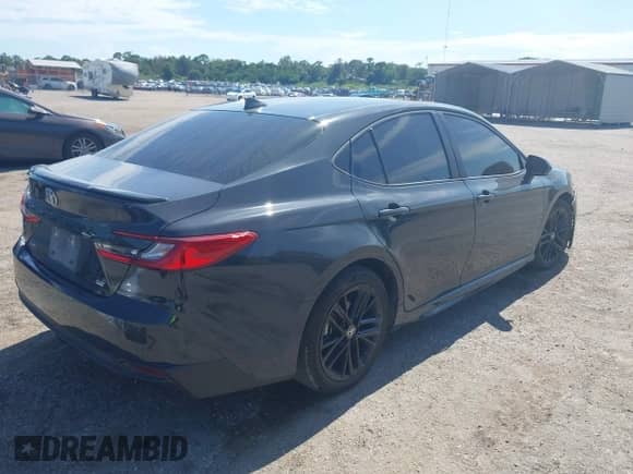 2025 Toyota Camry SE with VIN 4T1DAACK3SU564721, listed as a IAAI auction lot 43041281 with 34,950 mi miles and . Bid and sale history available at DreamBid. Image 4.