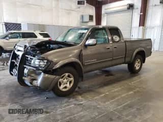 2003 Toyota Tundra SR5 с VIN 5TBBT44103S370482, выставлен на аукционе Copart как лот 80508775 с пробегом 106 381 миль миль и Списание • Salvage title. История ставок и продаж доступна на DreamBid. Изображение 1.