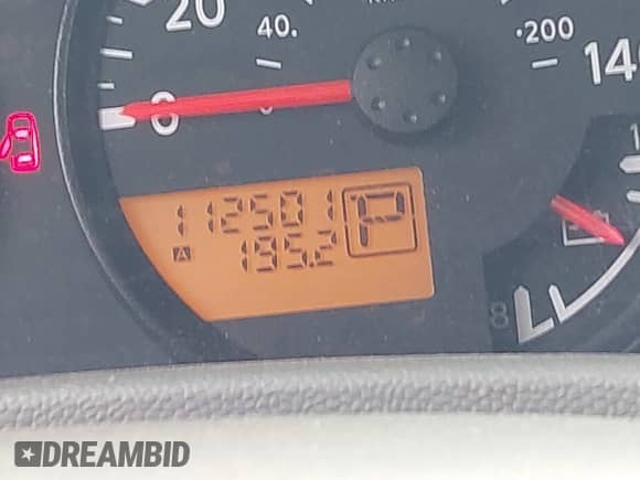 2008 Nissan Frontier SE z VIN 1N6AD07W18C427603, wystawiony jako IAAI lot #42452084 z przebiegiem 112 501 mil mil oraz . Historia ofert i sprzedaży dostępna na DreamBid. Obrazek 16.
