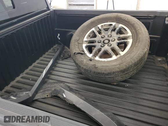 2024 Toyota Tacoma SR5 with VIN 3TMLB5JN6RM022769, listed as a Copart auction lot 85087965 with 17,767 mi miles and Salvage title. Bid and sale history available at DreamBid. Image 12.