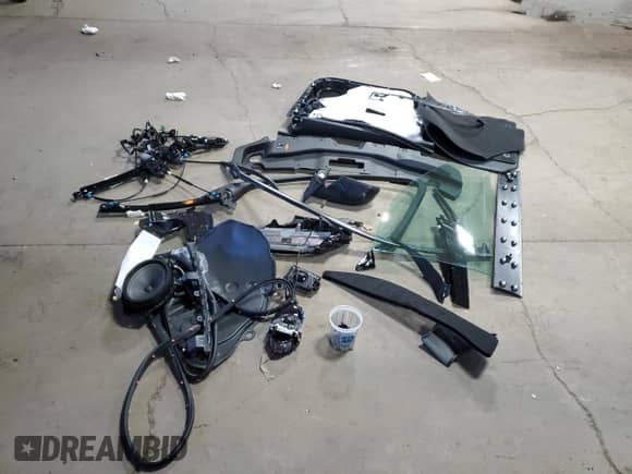 2024 Chevrolet Traverse AWD LT с VIN 1GNEVGKS2RJ194284, выставлен на аукционе Copart как лот 75559814 с пробегом 3 623 миль миль и Чистый • Clean title. История ставок и продаж доступна на DreamBid. Изображение 13.