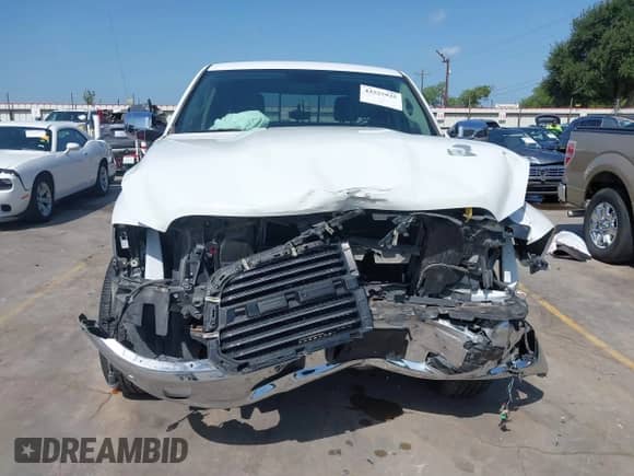 2016 Ram 1500 Big Horn с VIN 1C6RR7LT0GS303023, выставлен на аукционе IAAI как лот 42525925 с пробегом 96 035 миль миль и . История ставок и продаж доступна на DreamBid. Изображение 13.