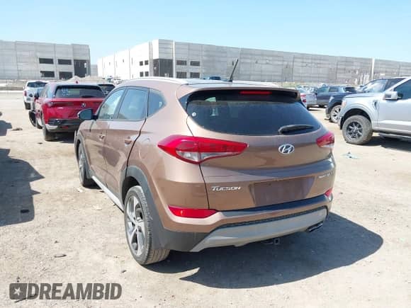 2017 Hyundai Tucson Limited с VIN KM8J33A28HU390780, выставлен на аукционе IAAI как лот 42708527 с пробегом 92 370 миль миль и . История ставок и продаж доступна на DreamBid. Изображение 3.