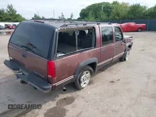 1996 Chevrolet Suburban с VIN 1GNFK16R8TJ380999, выставлен на аукционе IAAI как лот 43283479 с пробегом Не указан миль и . История ставок и продаж доступна на DreamBid. Изображение 4.