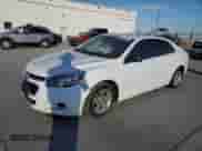 2015 Chevrolet Malibu LS z VIN 1G11A5SL1FU149453, wystawiony jako Copart lot #80907825 z przebiegiem Nie podano mil oraz Szkoda całkowita • Salvage title. Historia ofert i sprzedaży dostępna na DreamBid. Obrazek 1.