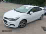 2017 Chevrolet Cruze LT с VIN 1G1BH5SE6H7244884, выставлен на аукционе IAAI как лот 42423717 с пробегом 125 112 миль миль и . История ставок и продаж доступна на DreamBid. Изображение 17.