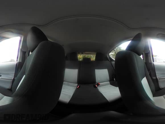 2013 Toyota Prius One z VIN JTDKDTB3XD1051060, wystawiony jako IAAI lot #42851670 z przebiegiem 163 017 mil mil oraz . Historia ofert i sprzedaży dostępna na DreamBid. Obrazek 22.