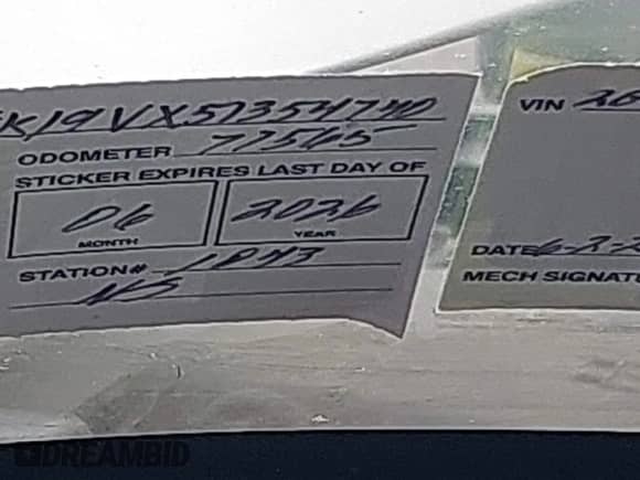 2005 Chevrolet Silverado 1500 Work Truck с VIN 2GCEK19VX51354740, выставлен на аукционе IAAI как лот 42895229 с пробегом 77 600 миль миль и . История ставок и продаж доступна на DreamBid. Изображение 13.