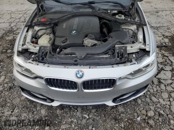 2015 BMW 3 Series 335i z VIN WBA3A9G59FNT09250, wystawiony jako Copart lot #87480605 z przebiegiem Nie podano mil oraz Czysty tytuł • Clean title. Historia ofert i sprzedaży dostępna na DreamBid. Obrazek 11.