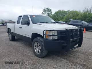 2010 Chevrolet Silverado 1500 Work Truck with VIN 1GCSKPE3XAZ298939, listed as a IAAI auction lot 42234960 with 214,598 mi miles and . Bid and sale history available at DreamBid. Image 1.