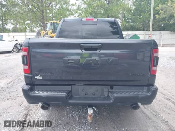 2020 Ram 1500 Rebel z VIN 1C6SRFLT0LN315399, wystawiony jako IAAI lot #42988101 z przebiegiem 93 786 mil mil oraz . Historia ofert i sprzedaży dostępna na DreamBid. Obrazek 16.