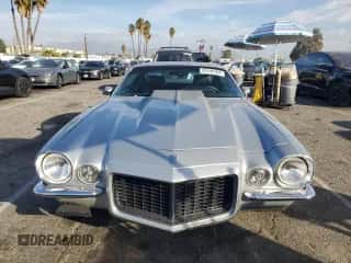 1971 Chevrolet Camaro z VIN 124871L500549, wystawiony jako Copart lot #85144154 z przebiegiem 18 833 mil mil oraz Szkoda całkowita • Salvage title. Historia ofert i sprzedaży dostępna na DreamBid. Obrazek 5.