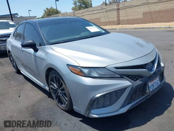2023 Toyota Camry Hybrid XSE с VIN 4T1K31AK7PU049751, выставлен на аукционе IAAI как лот 42458440 с пробегом 43 721 миль миль и . История ставок и продаж доступна на DreamBid. Изображение 1.