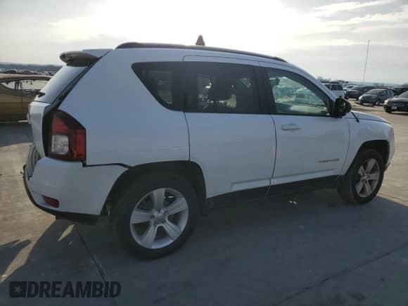 2017 Jeep Compass Sport with VIN 1C4NJCBA7HD146278, listed as a Copart auction lot 44785065 with 104,816 mi miles and Salvage title. Bid and sale history available at DreamBid. Image 3.