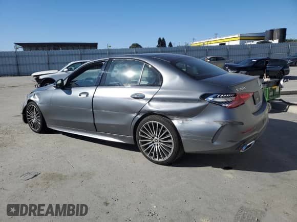 2022 Mercedes-Benz C 300 with VIN W1KAF4GB0NR018718, listed as a Copart auction lot 68028015 with 27,984 mi miles and Salvage title. Bid and sale history available at DreamBid. Image 2.